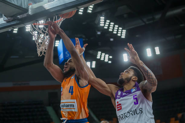 英超争冠格 英超争冠格